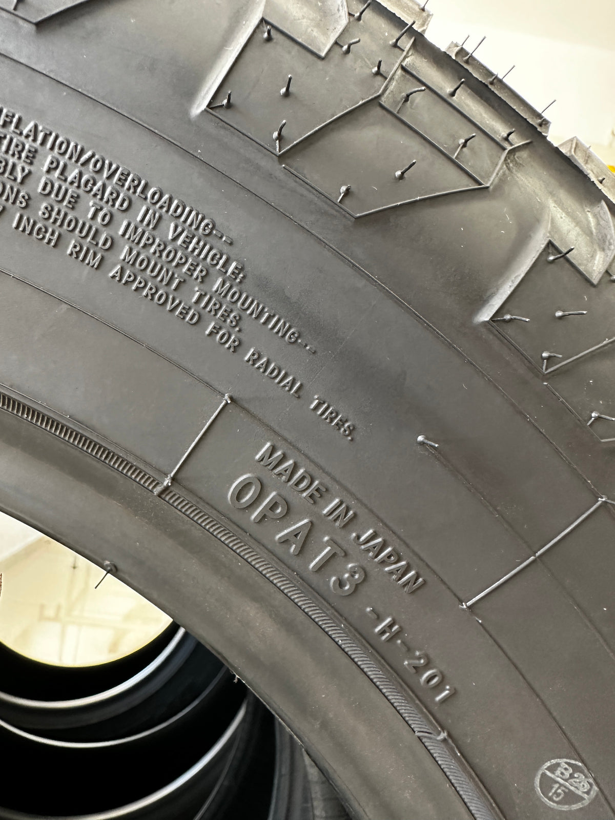 TOYO® OPEN COUNTRY A/T III - 245/65R17 111T