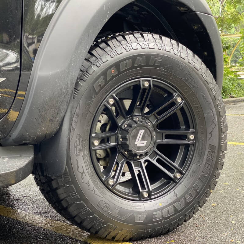 RADAR® RENEGADE A/T5 - LT 33X12.50R20 114Q