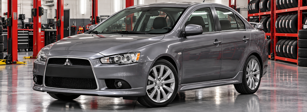 Mitsubishi Lancer CY GT 2.0 2008-2010 en un taller de llantas