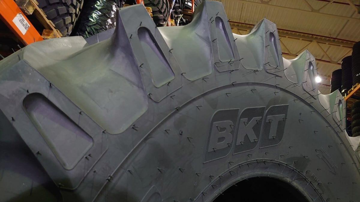 BKT® TR135 - 9.50-24 8PR (R1)