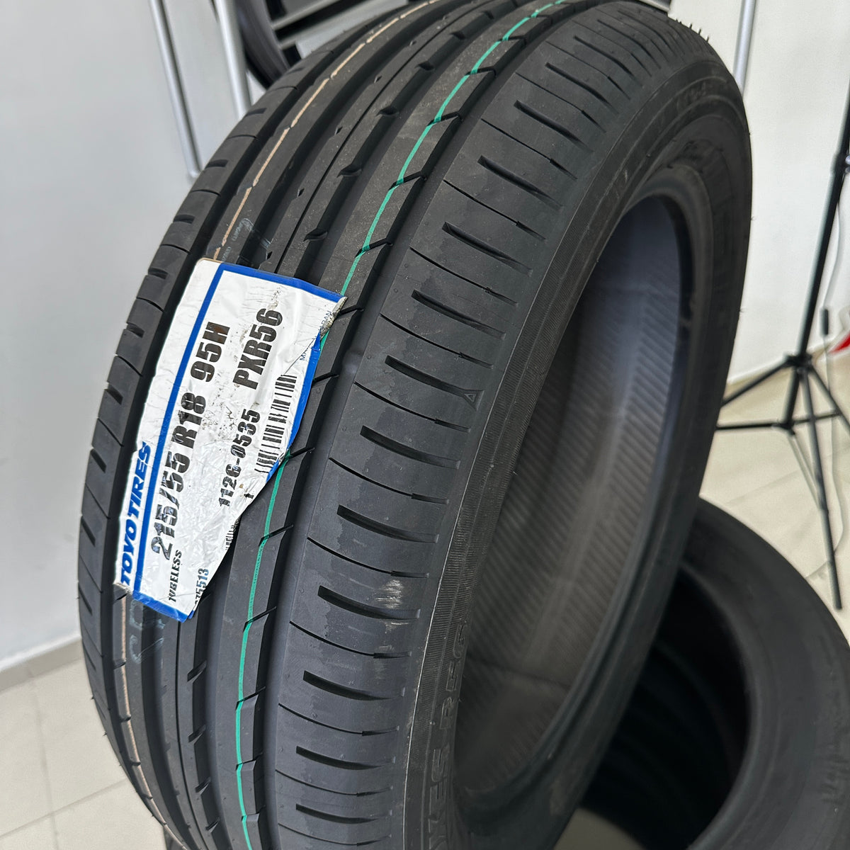 TOYO® PROXES R56 - 215/55R18 95H