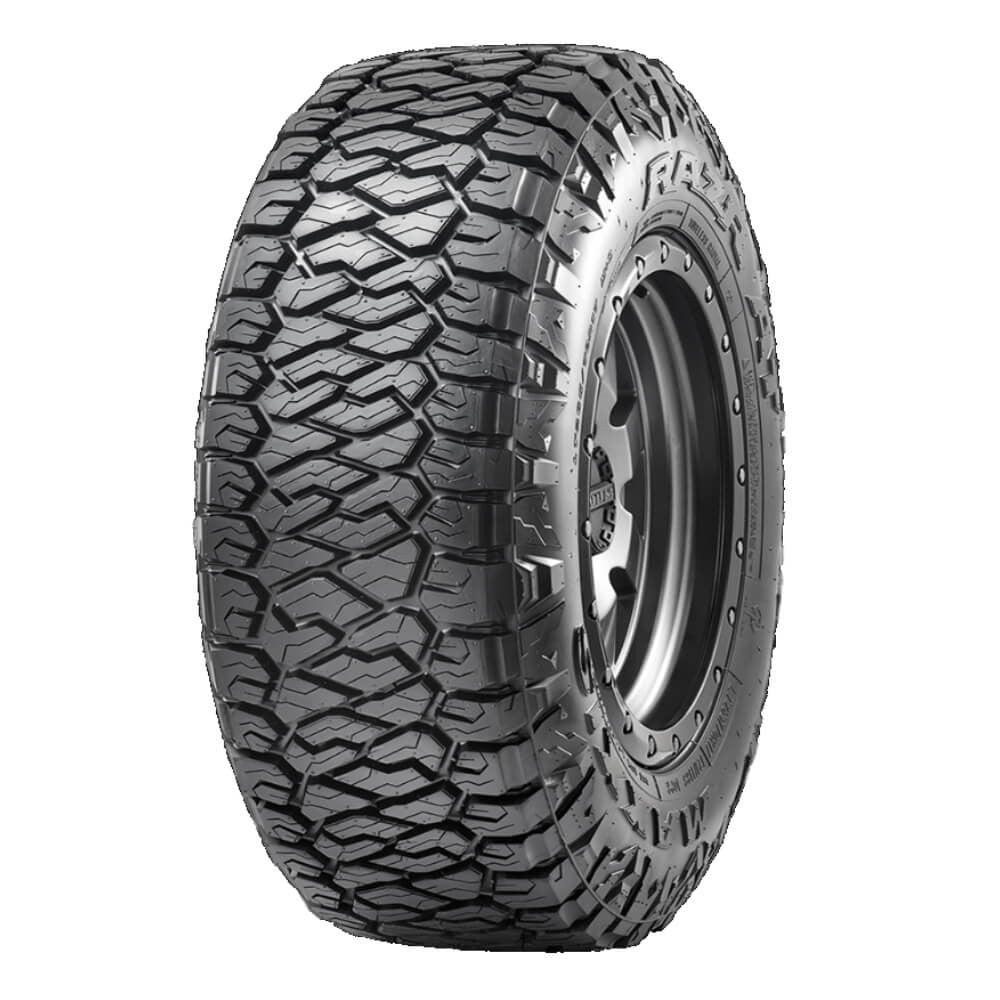 MAXXIS® RAZR AT811 - LT 275/70R17 10PR 121/118R