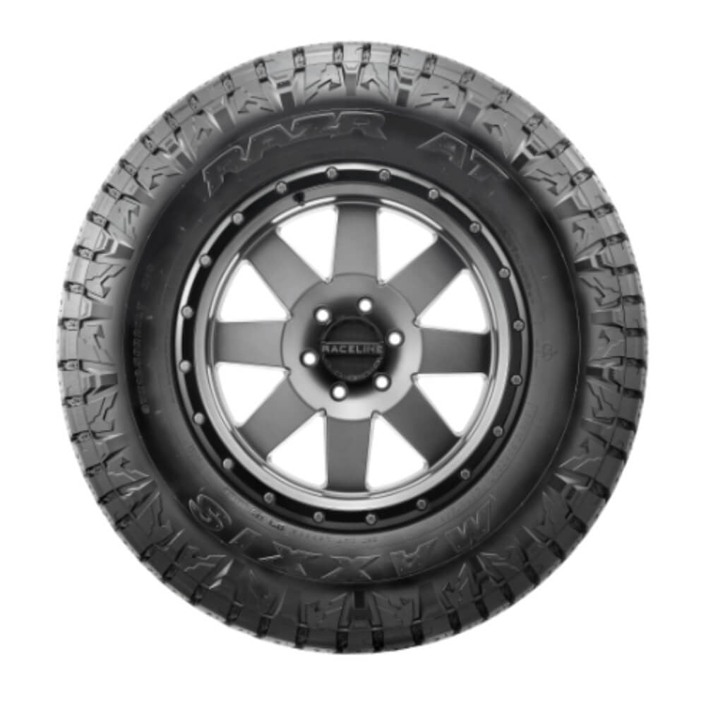 MAXXIS® RAZR AT811 - LT 275/70R17 10PR 121/118R