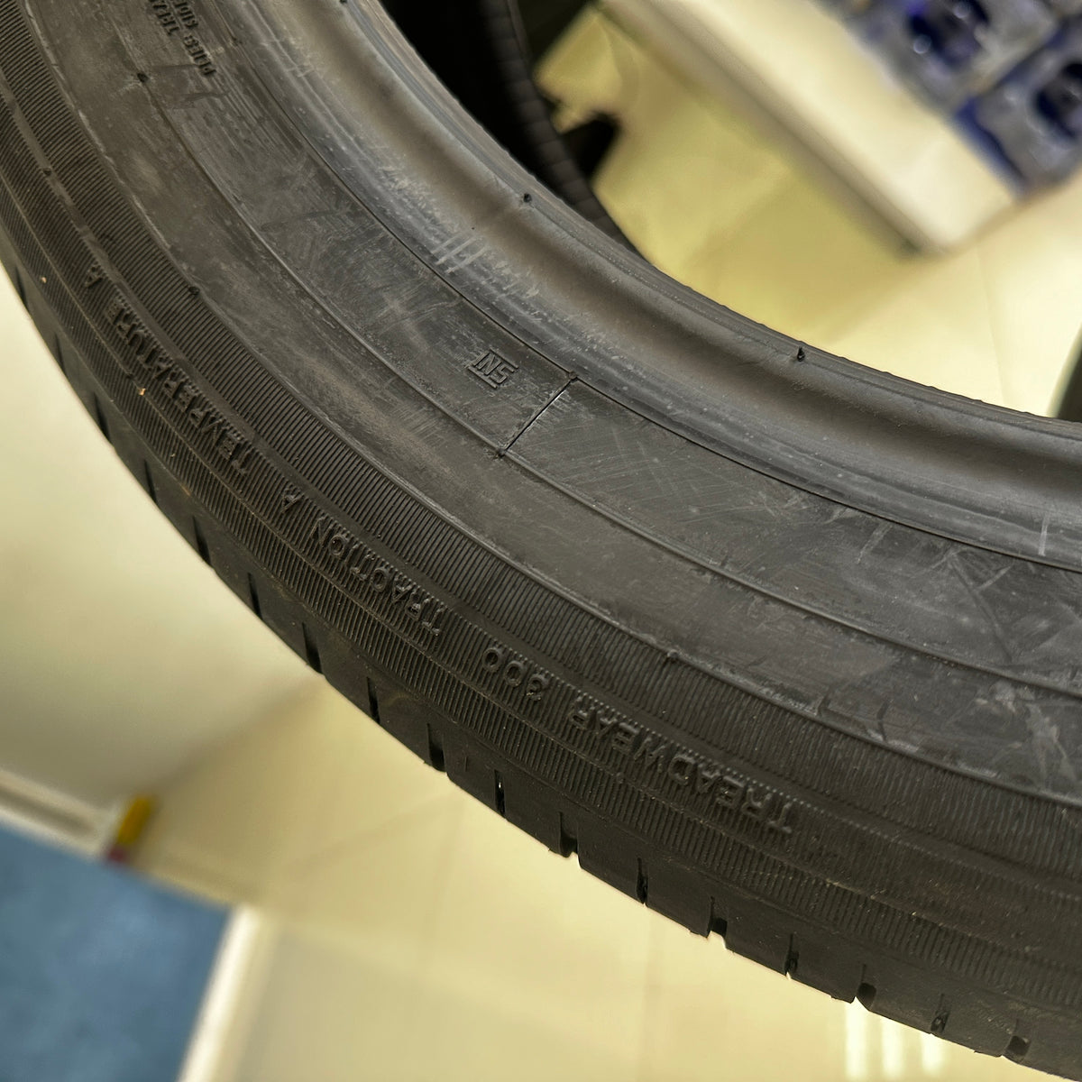 TOYO® PROXES R56 - 215/55R18 95H