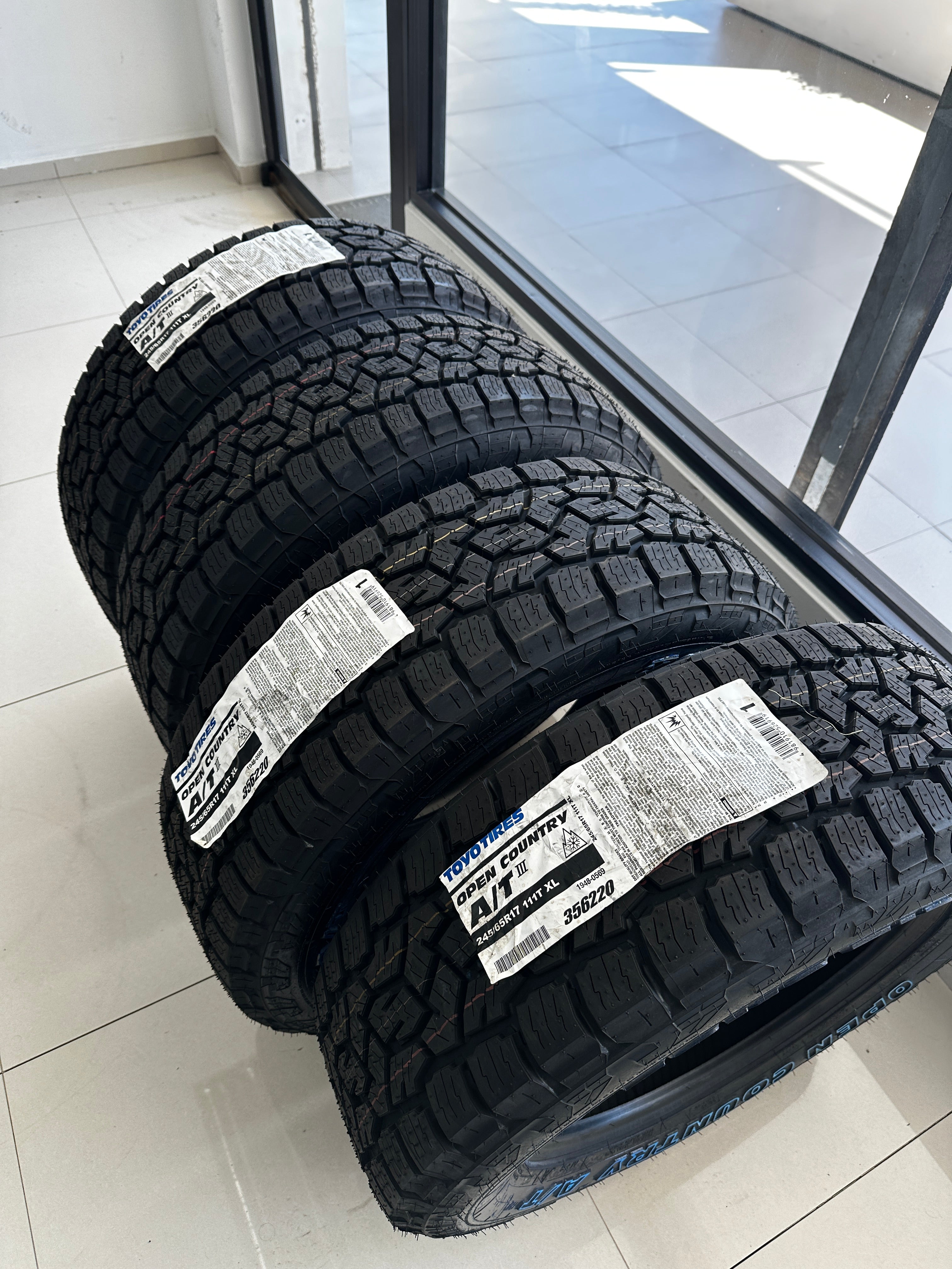 TOYO® OPEN COUNTRY A/T III - 245/65R17 111T