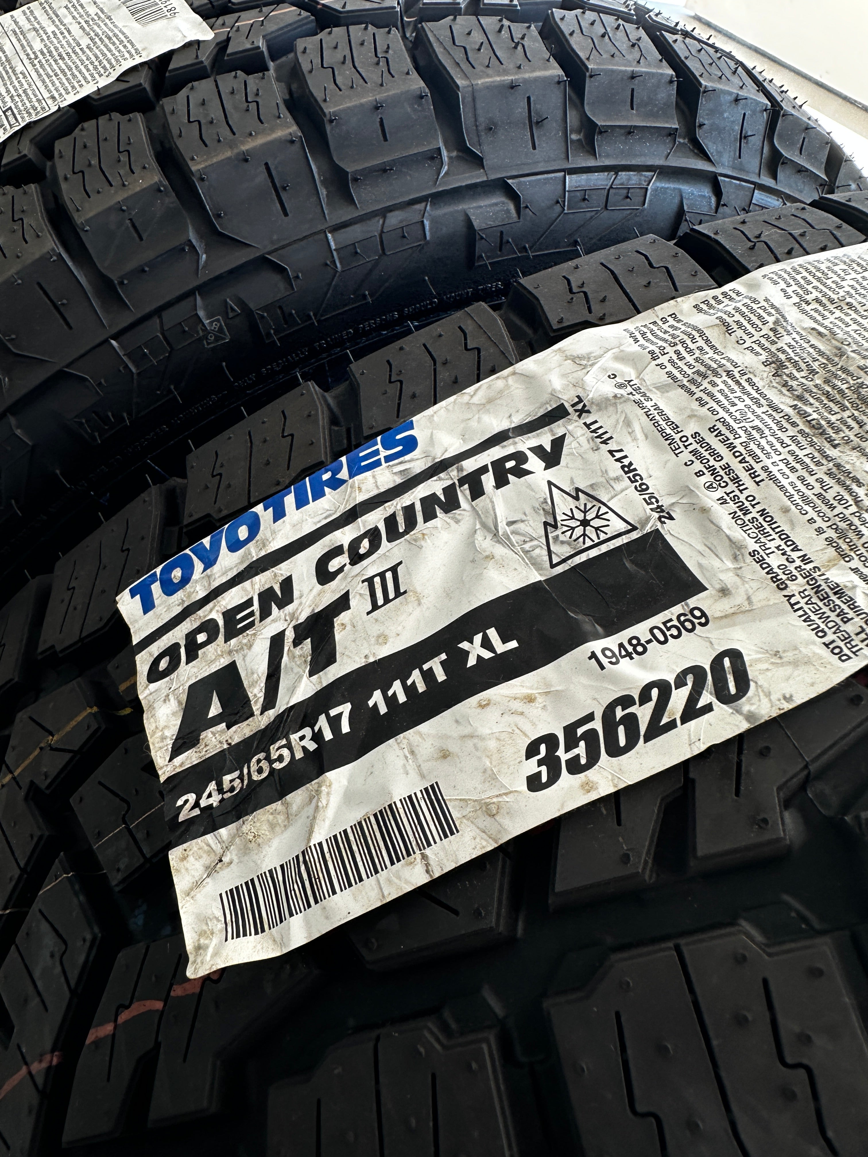 TOYO® OPEN COUNTRY A/T III - 245/65R17 111T