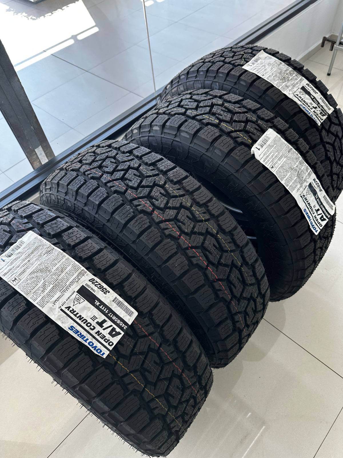TOYO® OPEN COUNTRY A/T III - 245/65R17 111T