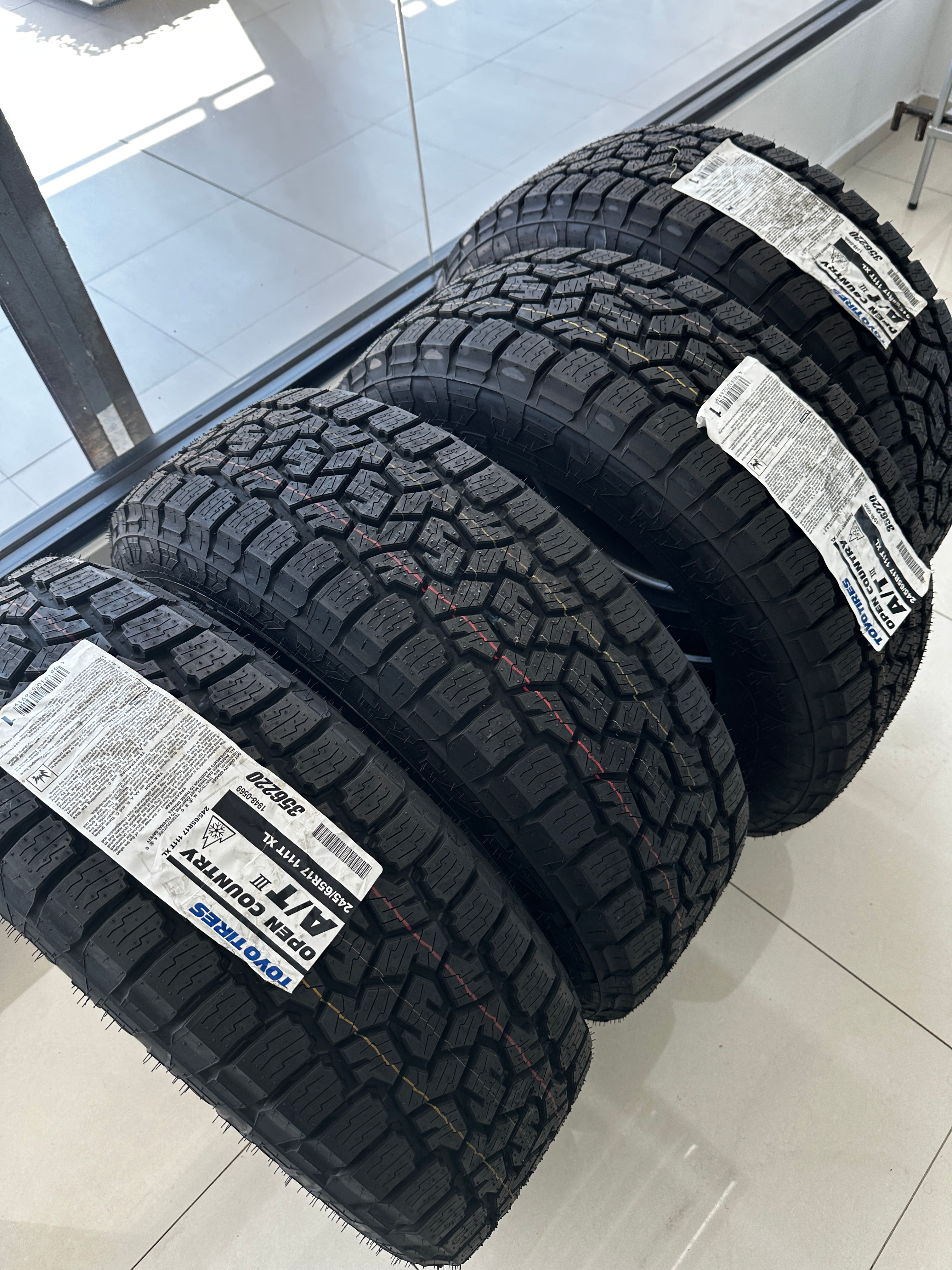 TOYO® OPEN COUNTRY A/T III - 245/65R17 111T