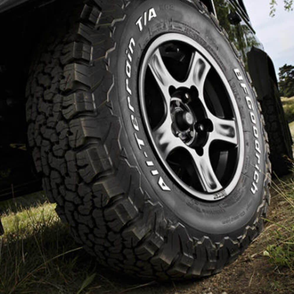 春の新作続々 265 65R17 BFGoodrich All-Terrain KO2 ホイール | www