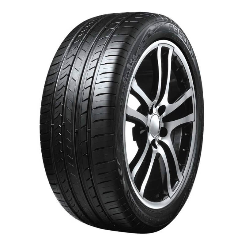 COOPER® DISCOVERER UTS - 255/45R19 100W BSW