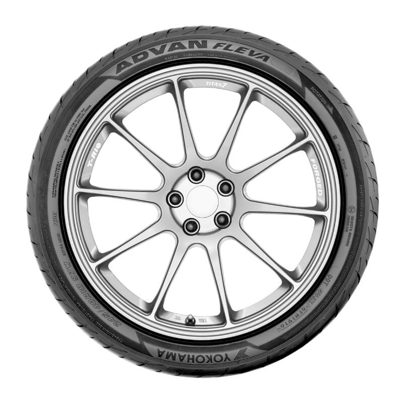 YOKOHAMA® ADVAN FLEVA V701 - 215/55R16 93W
