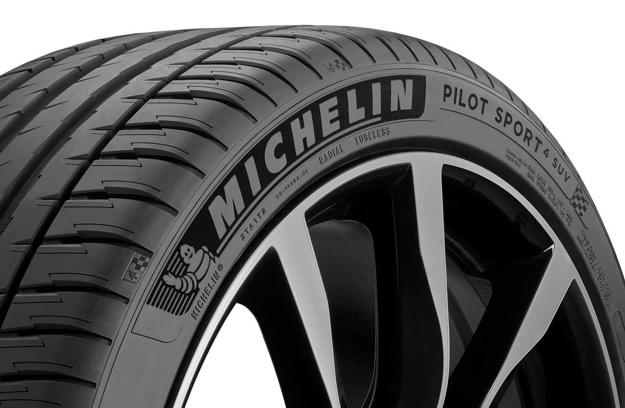 MICHELIN® PILOT SPORT 4 - 245/40ZR18 97Y XL