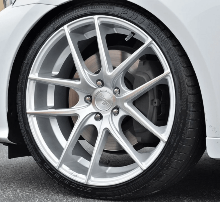 NICHE® TARGA M131 - 18X8.0 (5X108) ET+40 CB63.4