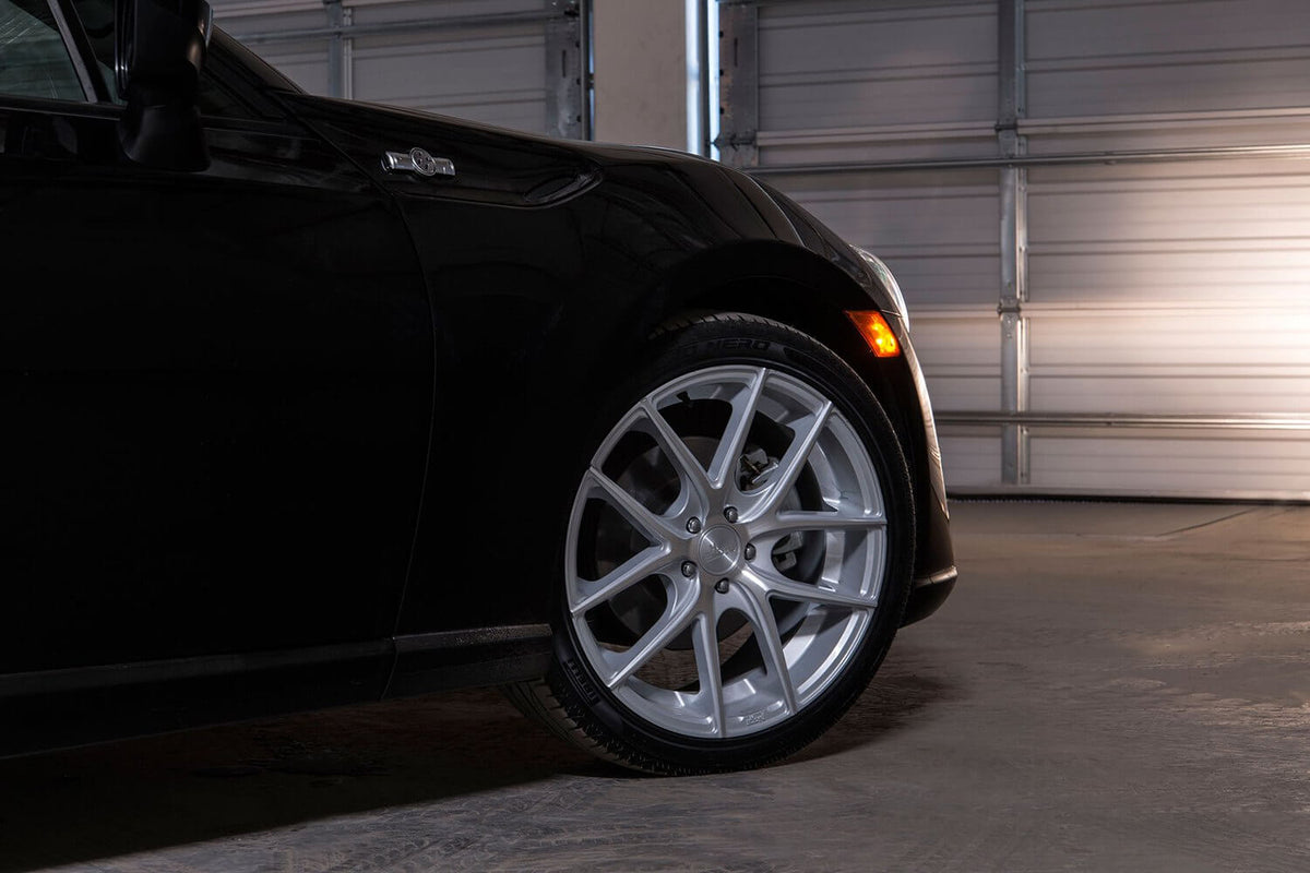 NICHE® TARGA M131 - 18X8.0 (5X108) ET+40 CB63.4
