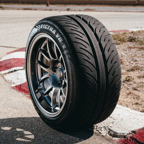 MAXXIS® VICTRA VR1 - 205/50R15 86W